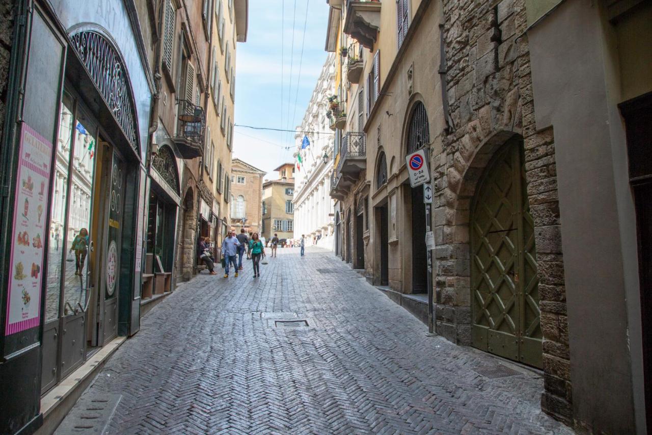 Casa Vacanze Gombito 4 Bergamo Alta Zewnętrze zdjęcie